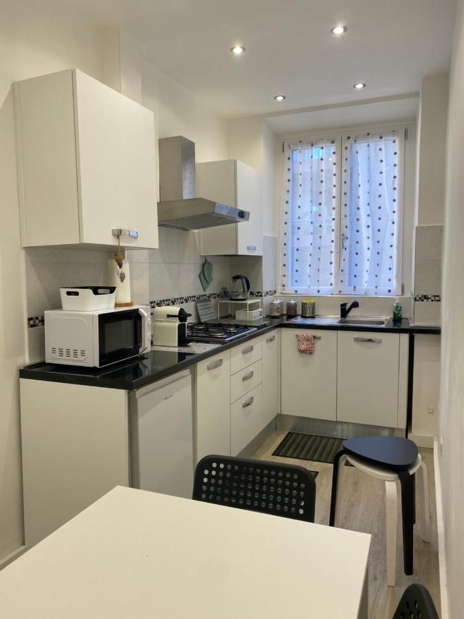 Apartment Close To The Coloseum, 2 Minutes Walk From Metro A Екстер'єр фото
